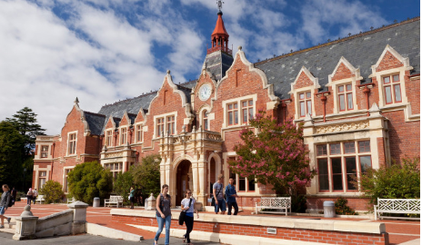 老师，请问林肯大学职业会计硕士学费多少？非会计背景可以申请吗？有没有奖学金？